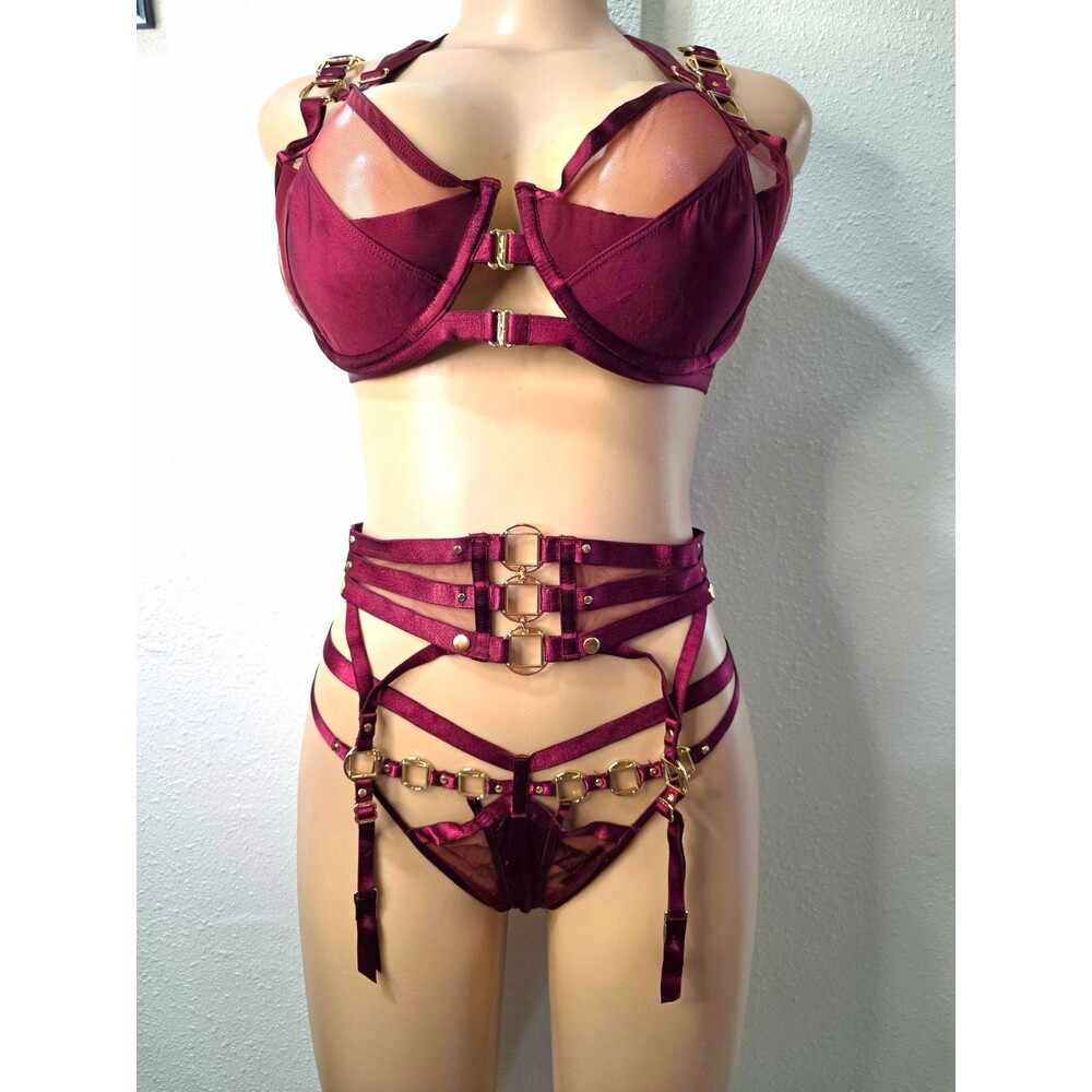 Honey Birdette